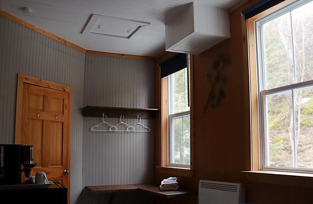 Chez Casimir Hotel Matapedia Екстериор снимка